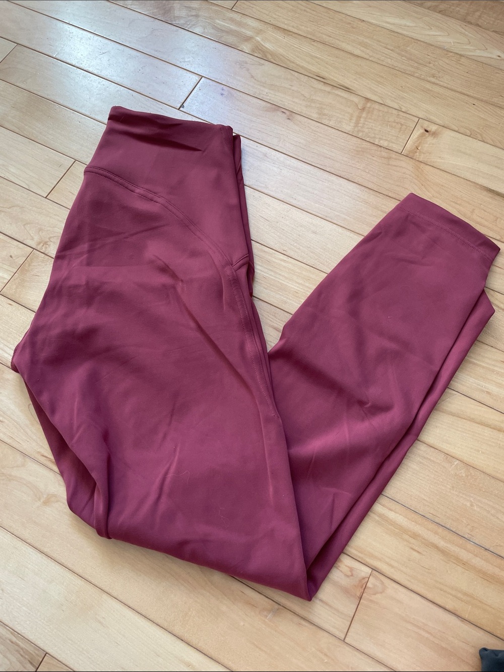 Lululemon InStill High-Rise Tight 25” - Size 6